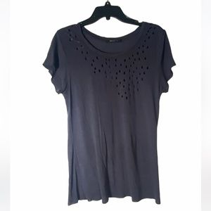 T-shirt with small holes design